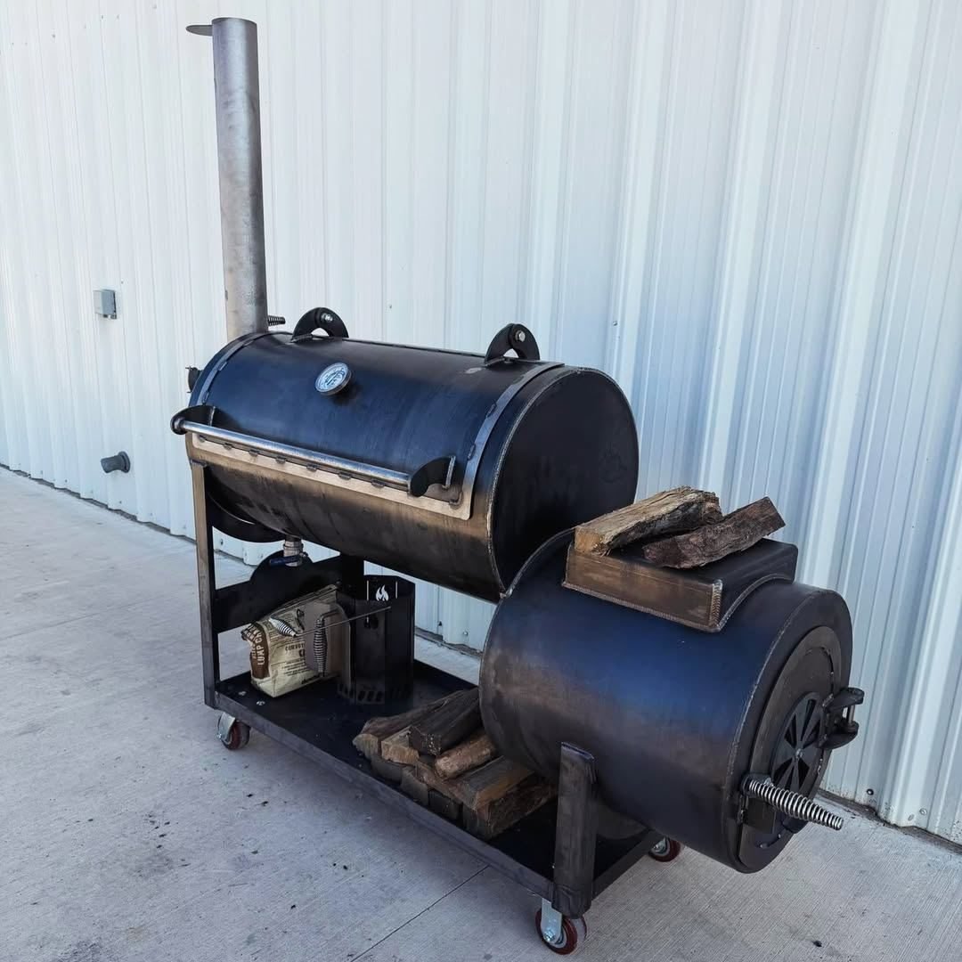 Apex Bullet 60-gallon offset smoker